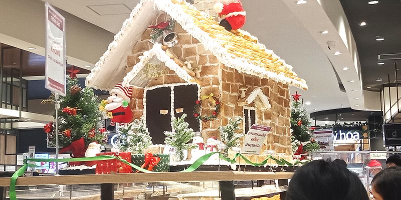 Giáng sinh Aeon Hà Đông